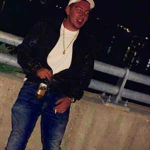 Meet your Posher, Tom